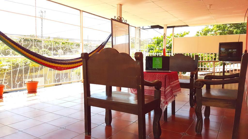 Casa Liz Hotel Managua Exterior photo